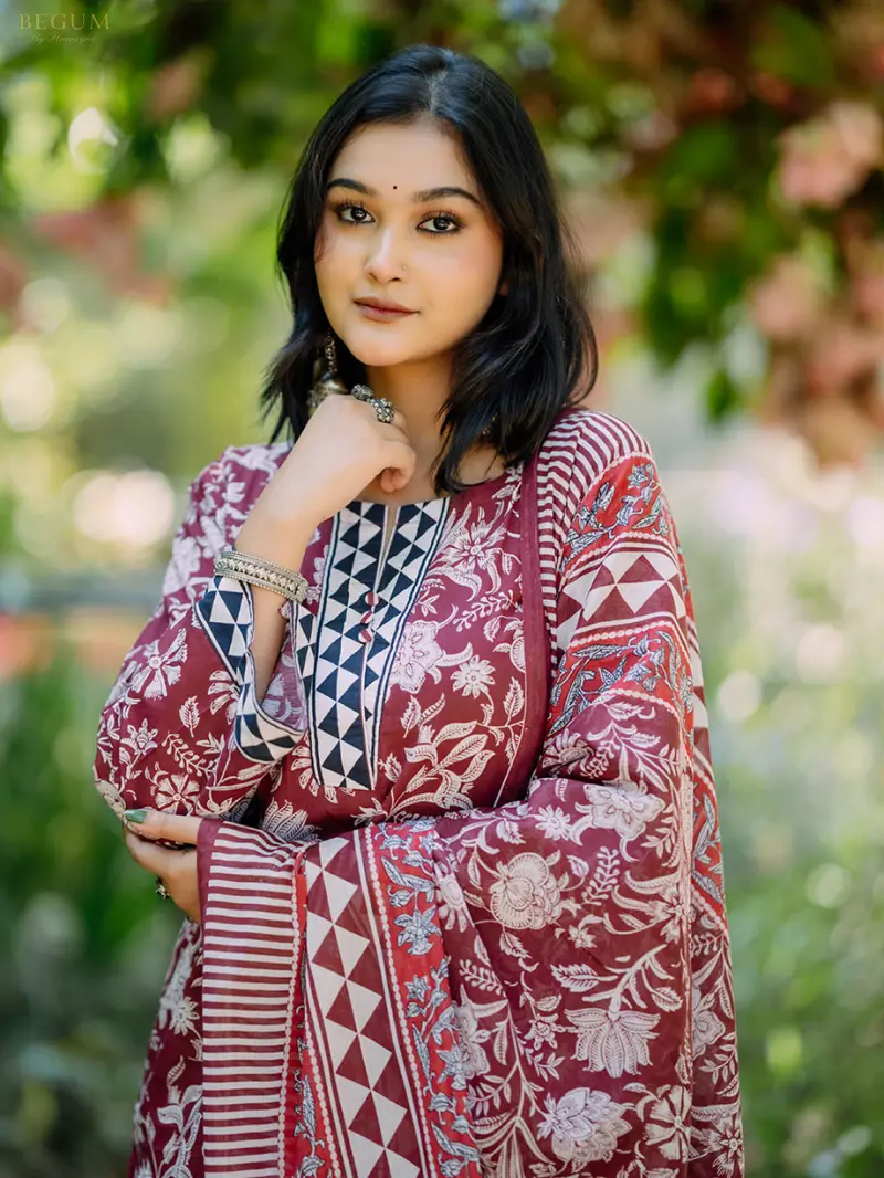 BEGUM Exclusive Stitched ❤️ Ruby💎🤎